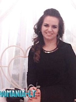 IONELA ESIBIZIONISTA DI LATINA