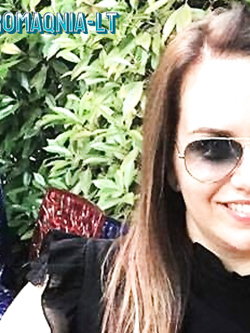 IONELA ESIBIZIONISTA DI LATINA