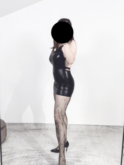 A wife who likes to take selfies