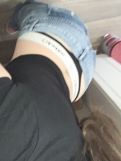 Vi voglio mostrare la mia ex fidanzata. Grande maiala .