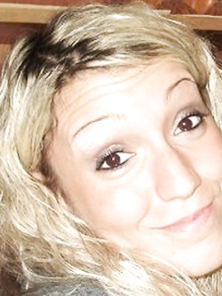 FEDORA BIONDA SEXY DI RIMINI