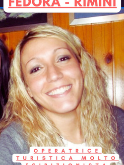 FEDORA BIONDA SEXY DI RIMINI