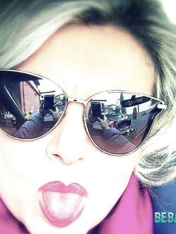 DONNE CHE ADORANO IL PORNO