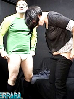 DONNE CHE ADORANO IL PORNO