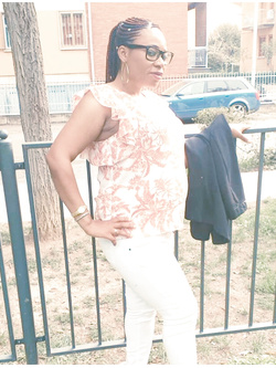 JENNIFER BELLA EBONY SENEGAL