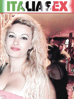 VALENTINA ESIBIZIONISTA DI RIMINI