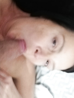 Faccia da troia pompinara