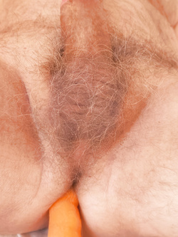 Toleneros nude horny cock with full insertions in the ass