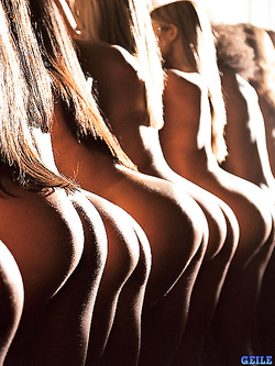 Oddio, Caldo Parte 3