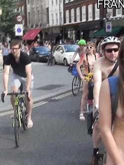 German stage sculptor Franziska Toffel at wnbr Parte 2