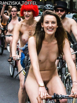 German stage sculptor Franziska Toffel at wnbr Parte 2