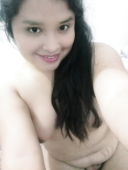 Coño grande y rico de esta puta