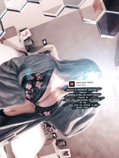 Selfie amatoriali di tette, culo, figa