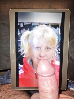 Romeolovebbw2 sborra il viso della mia Signora